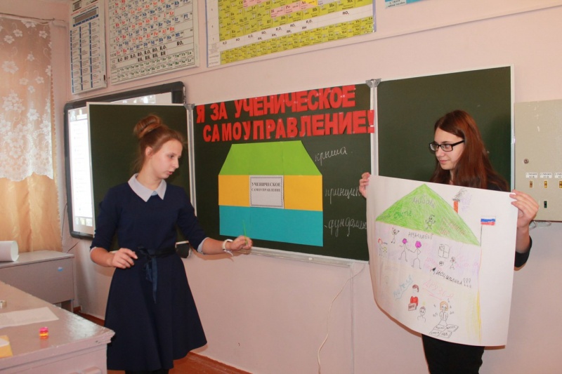 В Ростовской области выбрали лучшего лидера ученического самоуправления